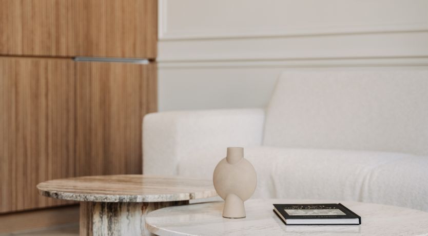 Photo of Champagne & Gold