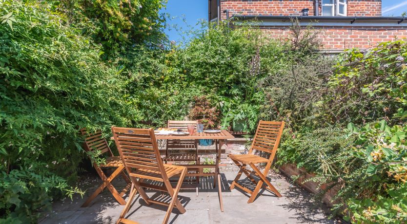 Photo of Awake Sweet England