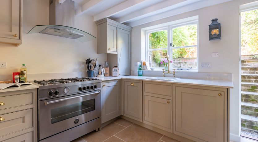 Photo of Awake Sweet England