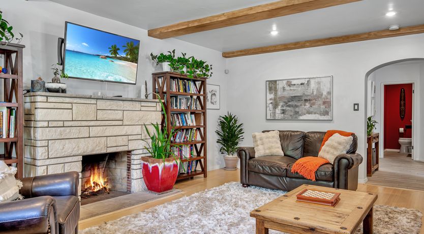 Photo of The Jasmine Light