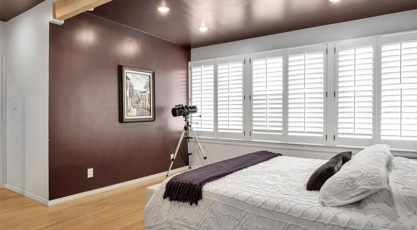 Photo of The Jasmine Light