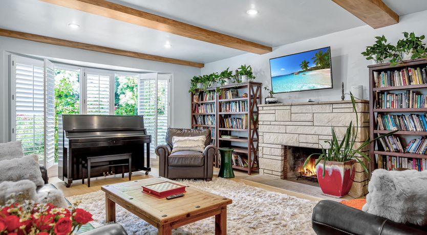 Photo of The Jasmine Light