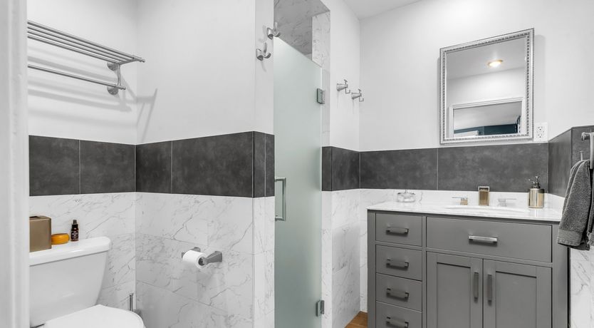 Photo of The Jasmine Light