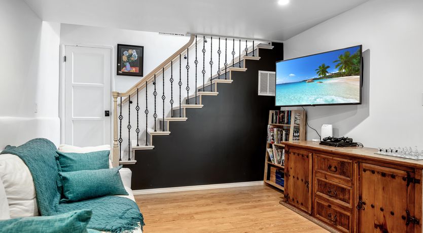 Photo of The Jasmine Light