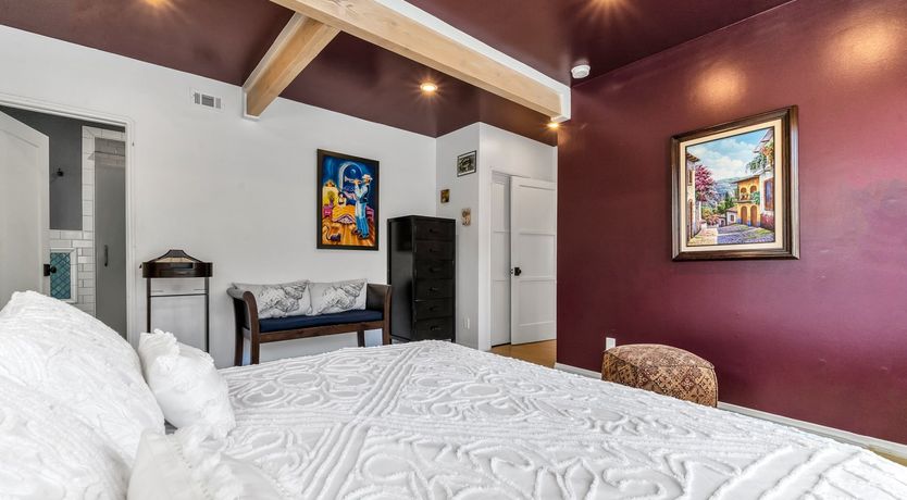 Photo of The Jasmine Light