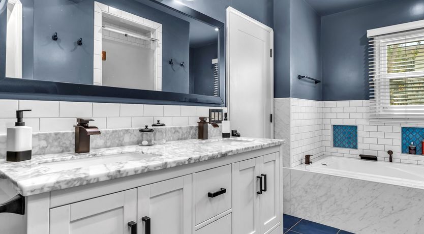 Photo of The Jasmine Light