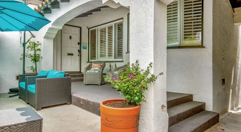 Photo of The Jasmine Light