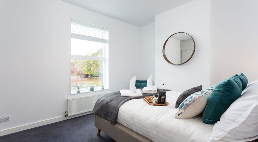 Photo of The Grand Old Duchess