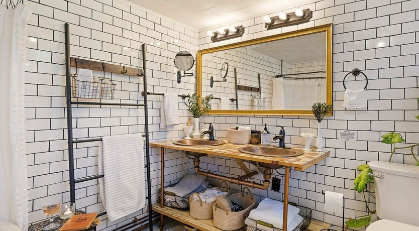 Photo of The Dutch Farmhouse