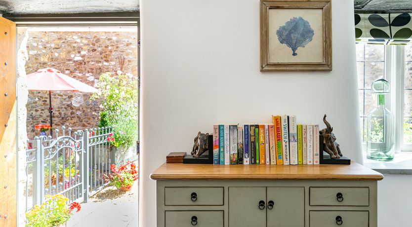 Photo of Tudor Rose Cottage