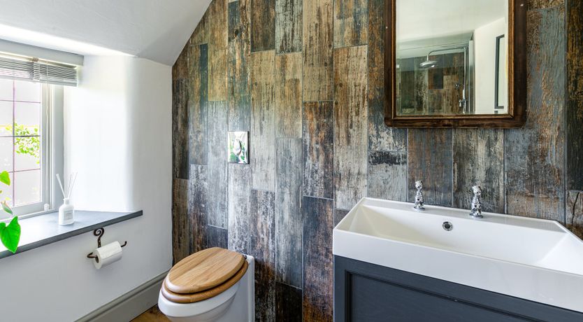 Photo of Tudor Rose Cottage