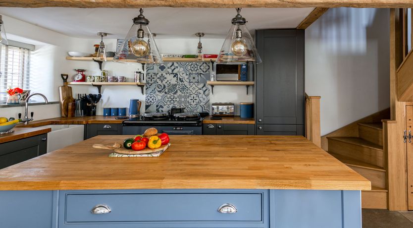 Photo of Tudor Rose Cottage