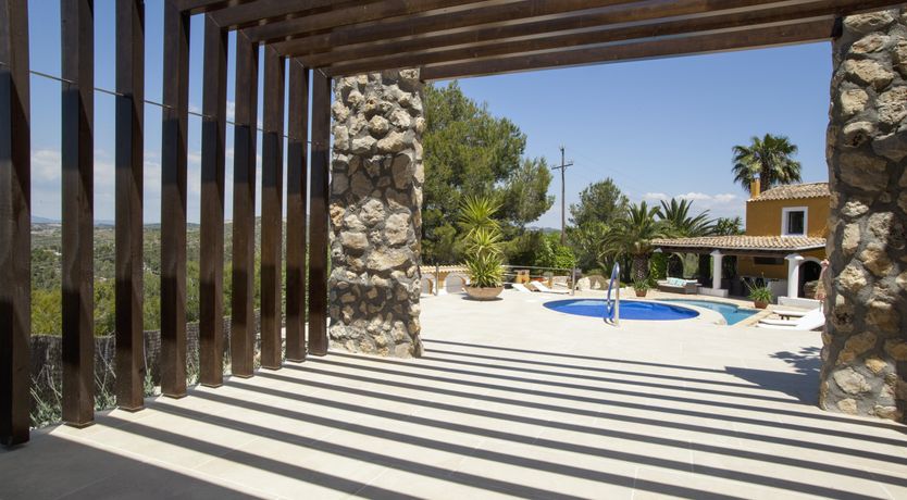 Photo of Hillside Breeze