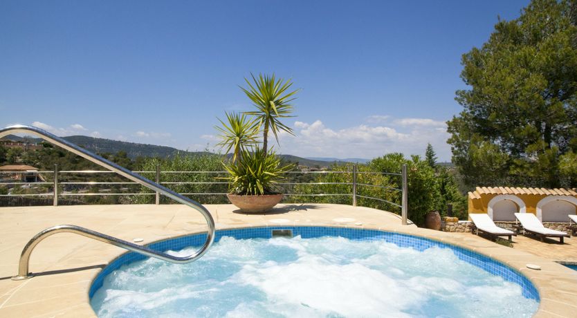 Photo of Hillside Breeze