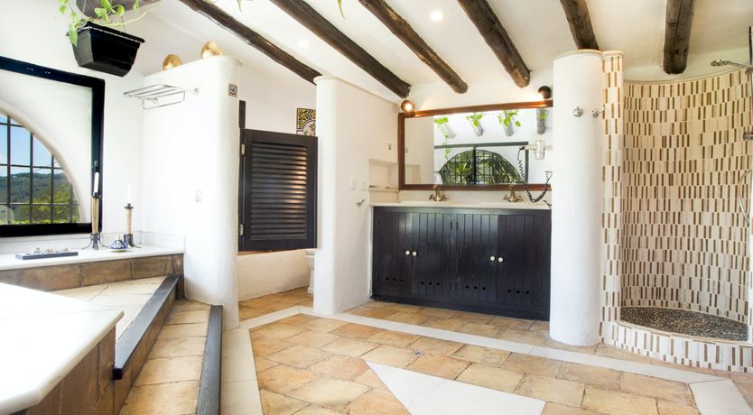 Photo of Hillside Breeze