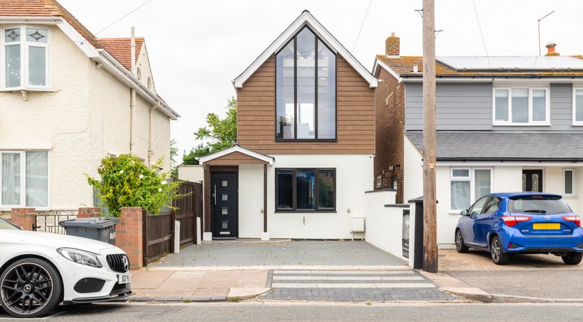 Photo of Bloom of the Bay