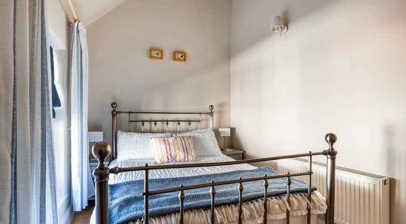 Photo of Tideswell Cottage