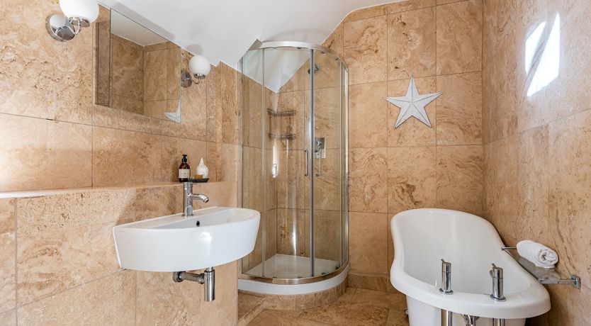 Photo of Tideswell Cottage