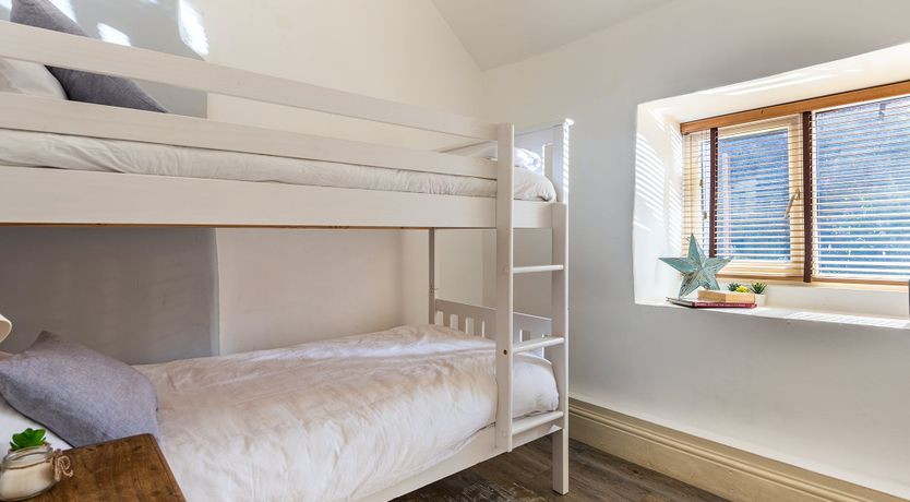 Photo of Tideswell Cottage