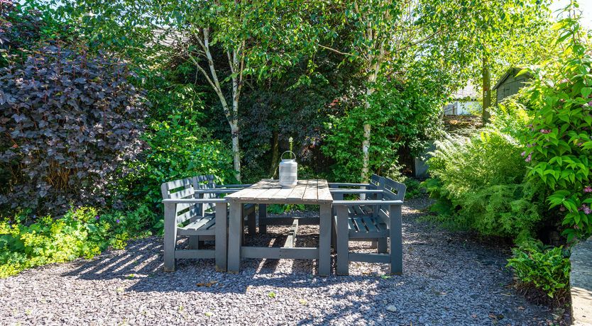 Photo of Tideswell Cottage