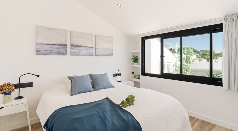 Photo of Mediterranean Modernista