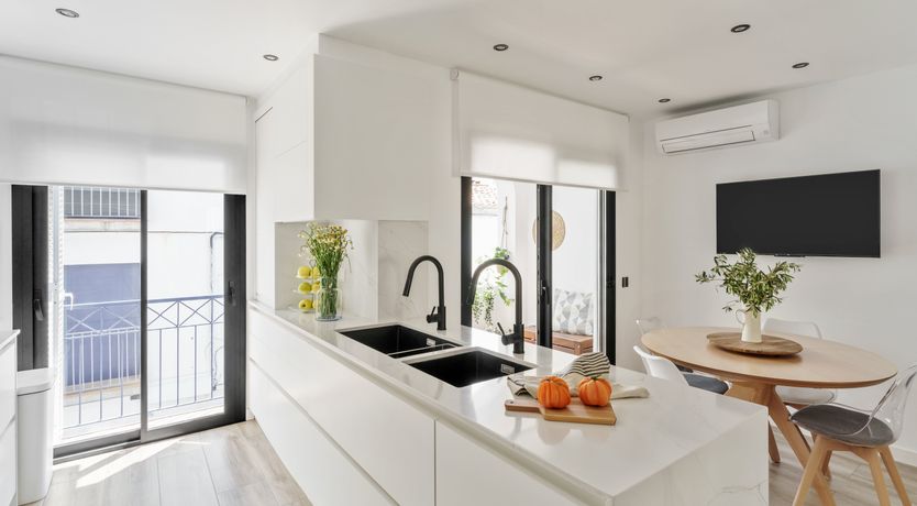 Photo of Mediterranean Modernista