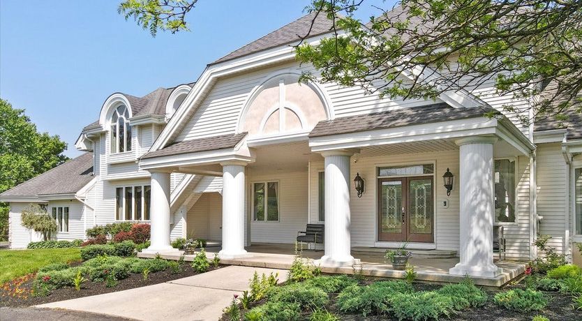 Photo of Restmeadow Manor