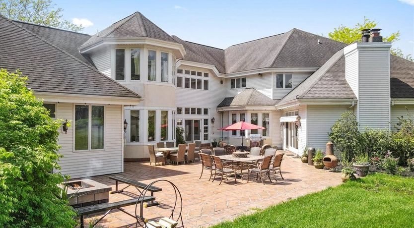 Photo of Restmeadow Manor