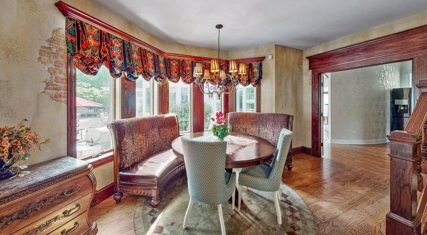 Photo of Restmeadow Manor