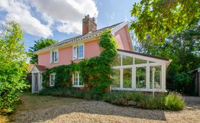 Photo of Barn Meadow Cottage