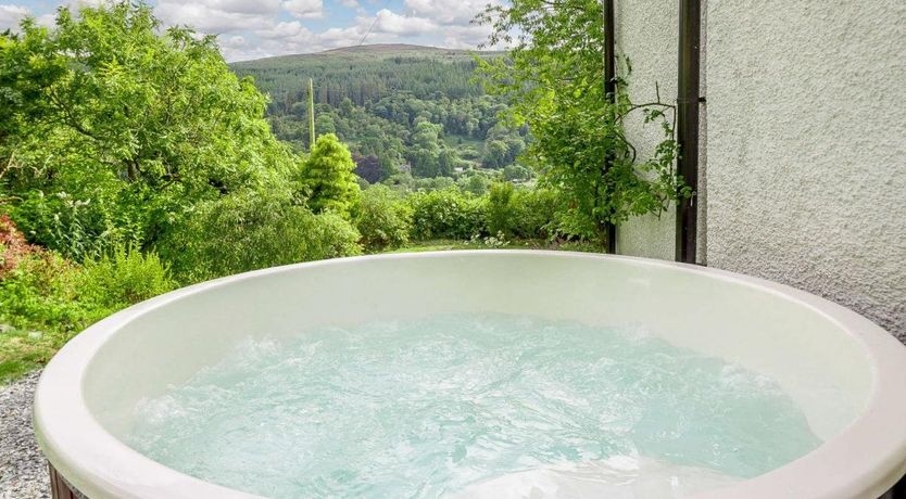 Photo of 4 Bed in Corwen