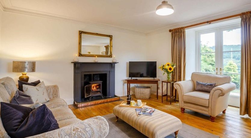 Photo of 4 Bed in Corwen