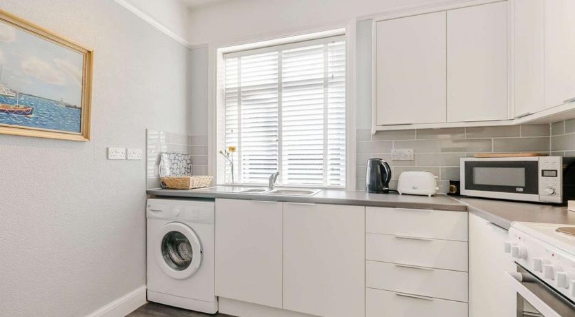 Photo of 1 Bed in Broadstairs