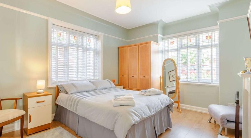 Photo of 1 Bed in Broadstairs