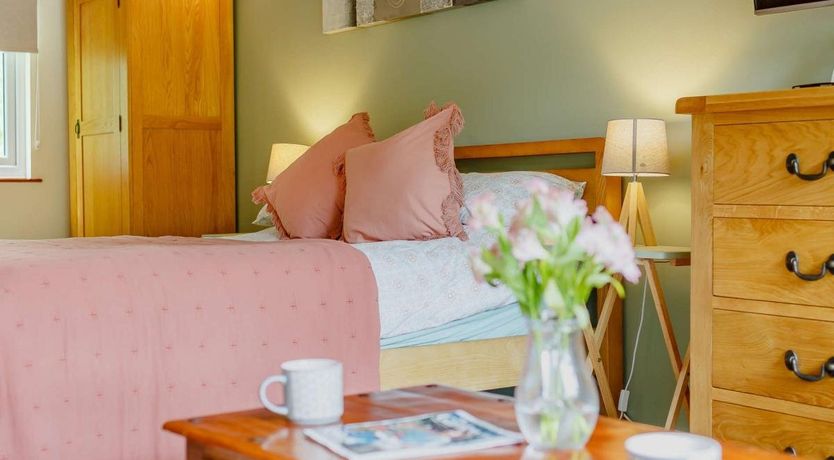 Photo of 1 Bed in Gilgarran