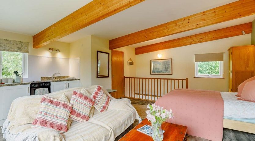 Photo of 1 Bed in Gilgarran