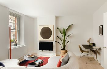 A Modern Portrait Apartment