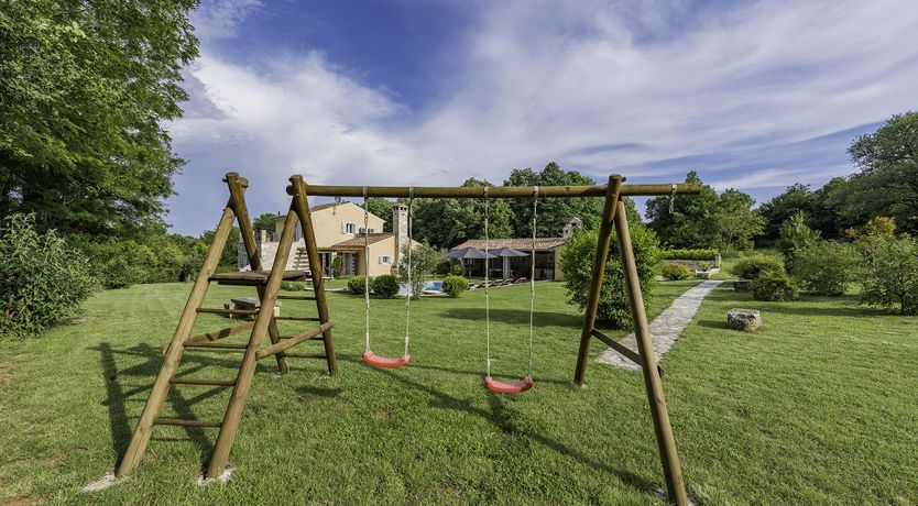 Photo of Brick & Shutters