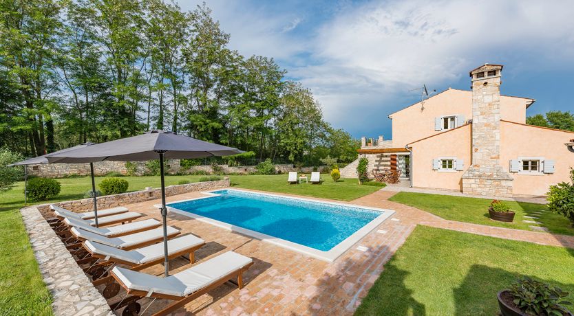 Photo of Brick & Shutters