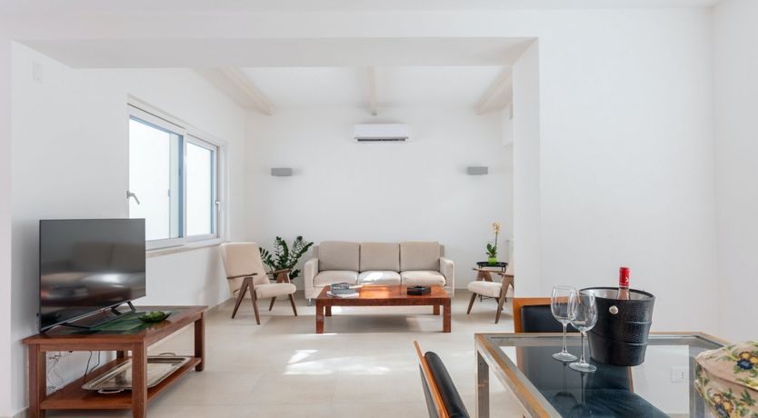 Photo of It's Always Cocktail Hour