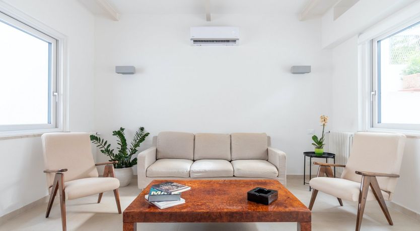 Photo of It's Always Cocktail Hour