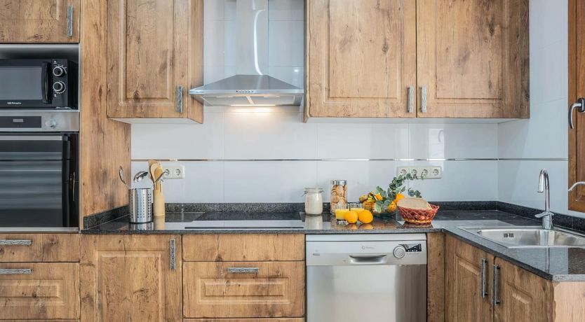 Photo of La Casa Amarilla