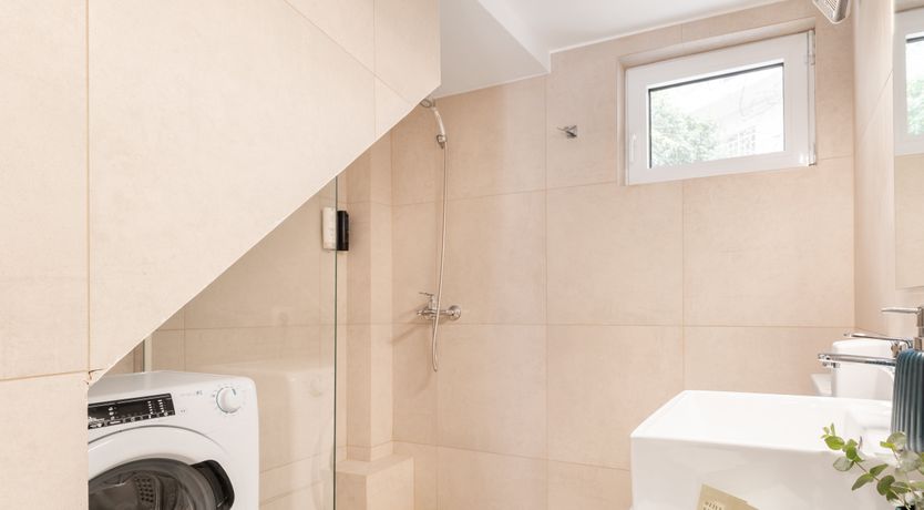 Photo of Your Neighbour Acropolis