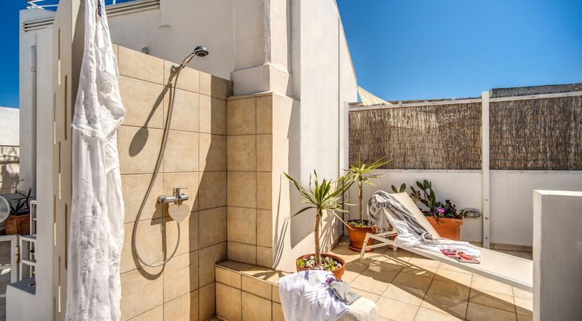 Photo of Old Gallipoli's a Wonderful Place