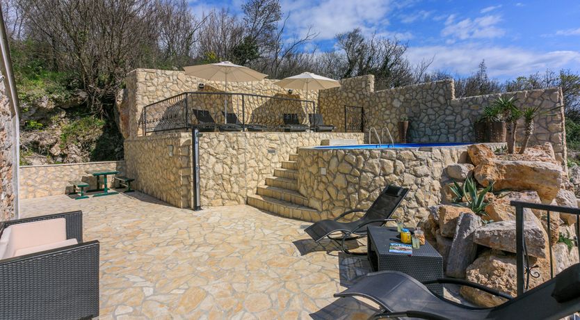 Photo of Desert Stone