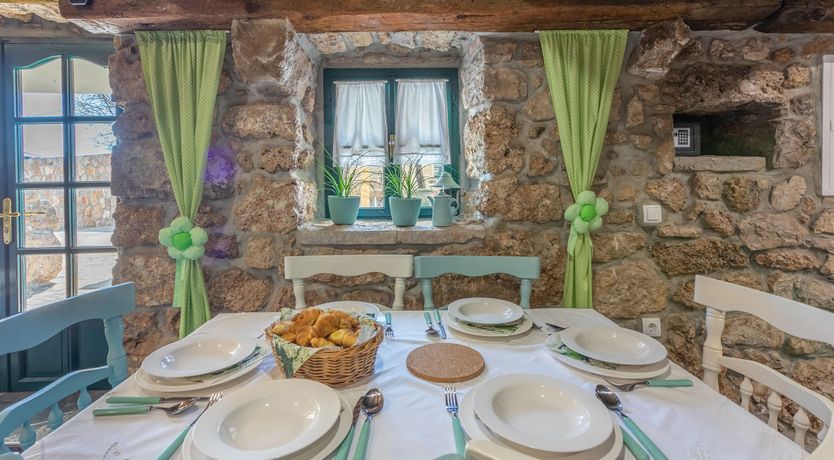 Photo of Desert Stone