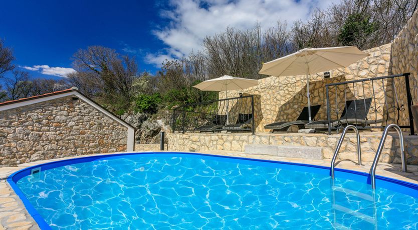 Photo of Desert Stone