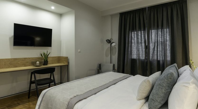 Photo of Mount Acropolis