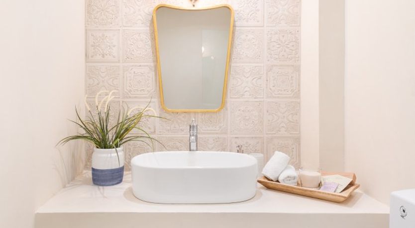 Photo of Athenia, With Love