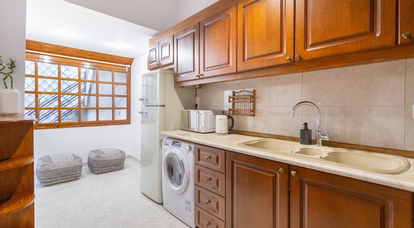 Photo of Caramel Aphrodite